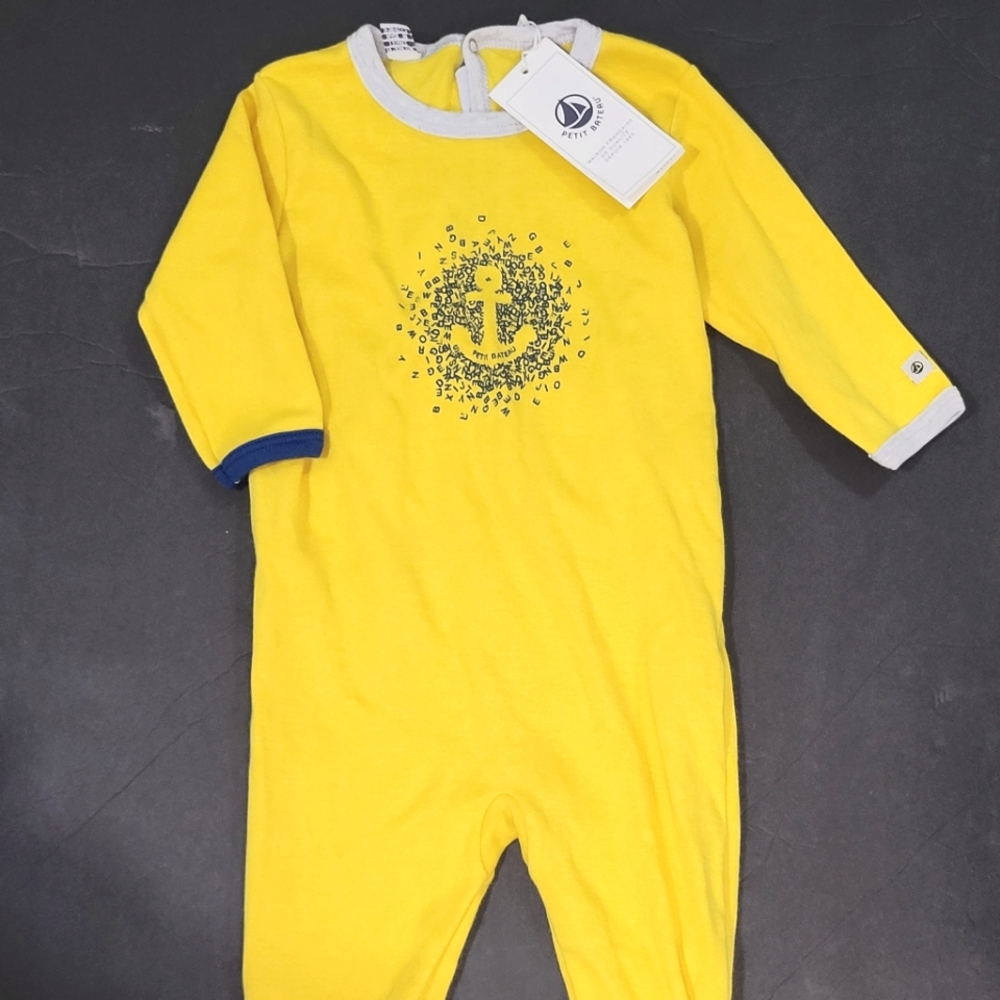 PETIT BATEAU NWT 6month cotton baby footie romper